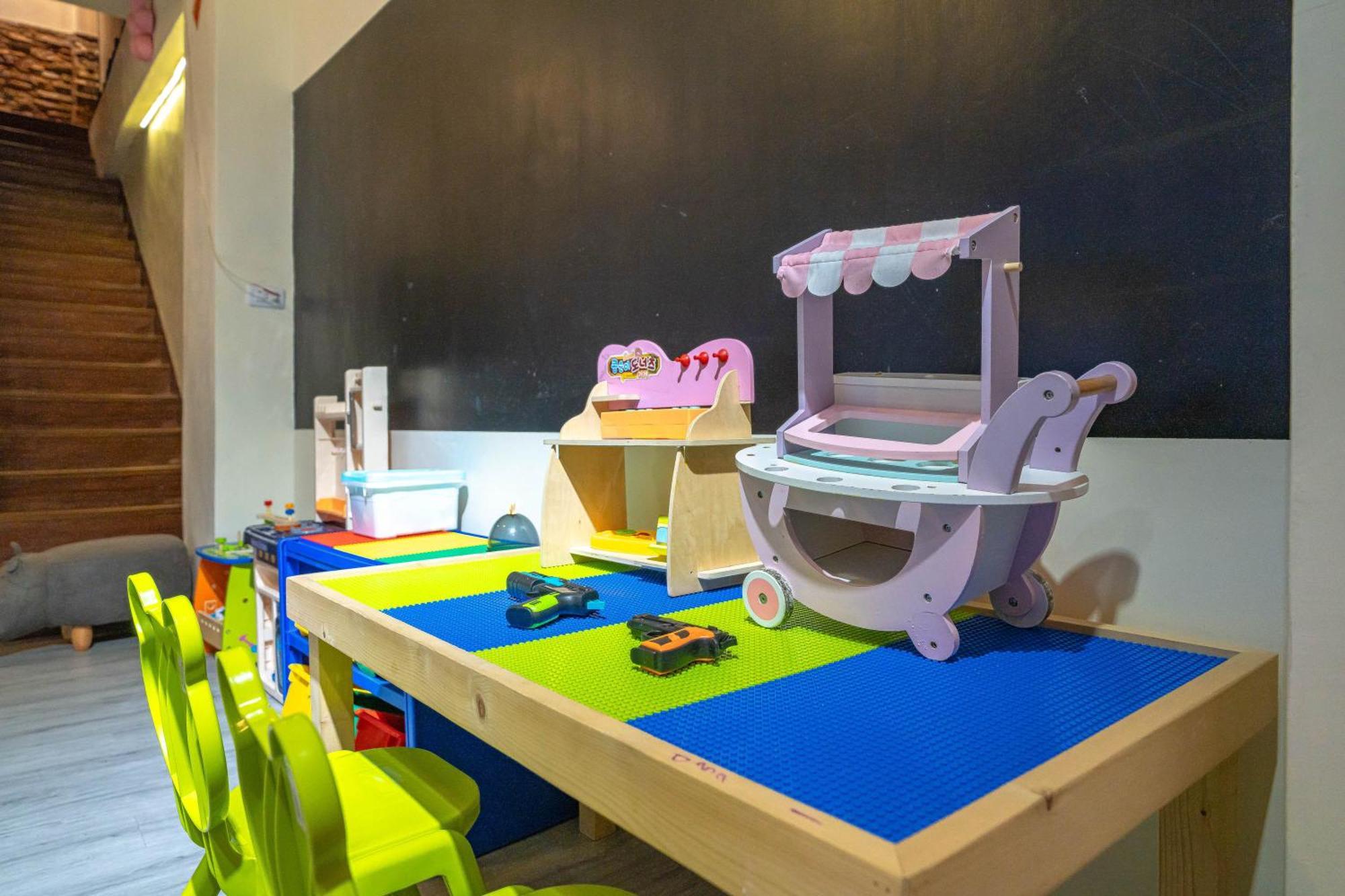 Treasure House Apartment หลัวตง ภายนอก รูปภาพ