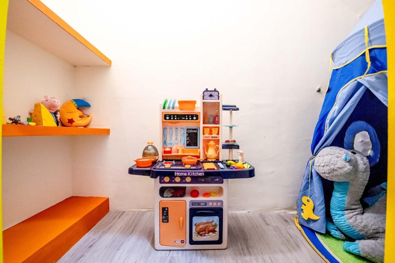 Treasure House Apartment หลัวตง ภายนอก รูปภาพ